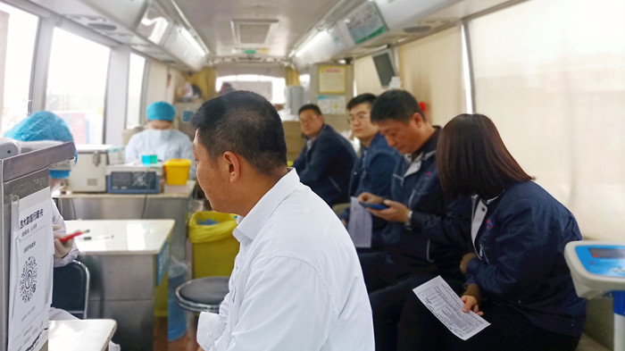 沈陽航空產(chǎn)業(yè)集團(tuán)組織員工開展“獻(xiàn)熱血、踐初心”無償獻(xiàn)血活動(dòng)